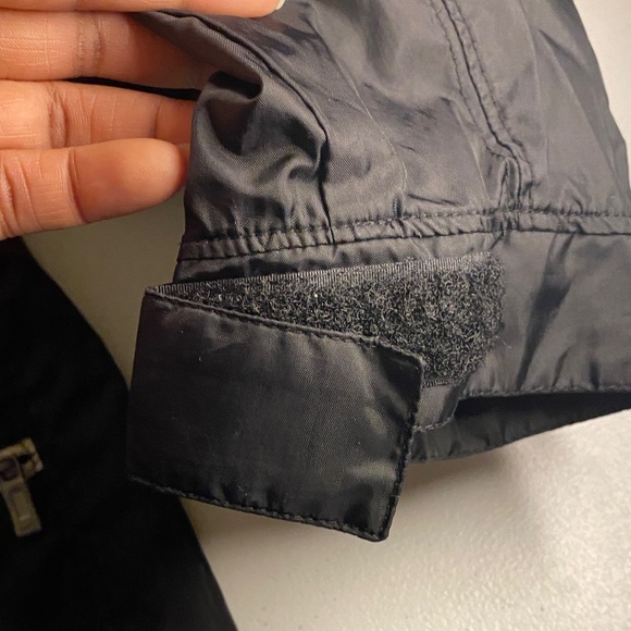 Nike Unisex Black and White Windbreaker 90’s Style Sz L (12-14) - Picture 8 of 13